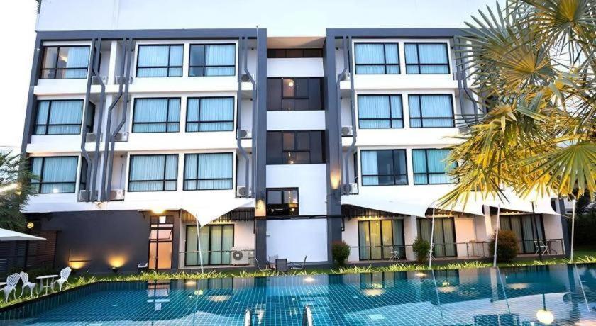 Udtel Boutique Hotel Udonthani Buitenkant foto