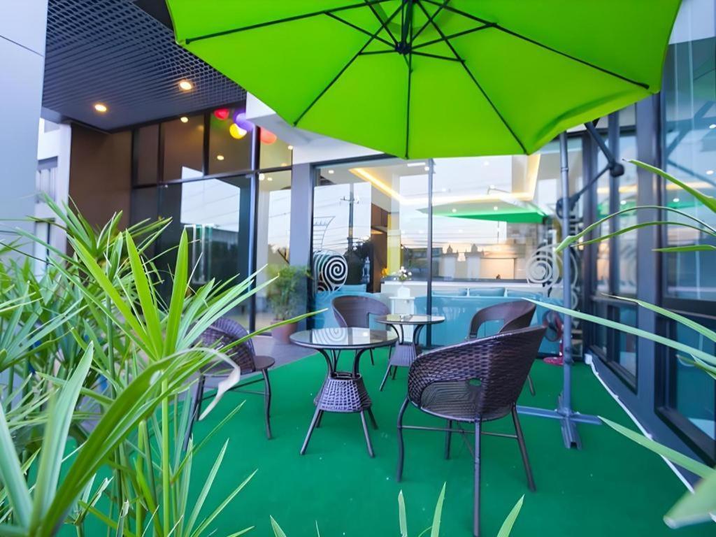 Udtel Boutique Hotel Udonthani Buitenkant foto